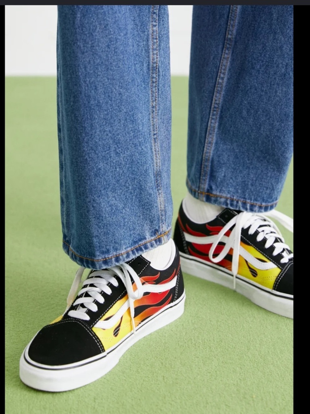 Vans old skool leather flame sneakers mens 7 womens 8.5